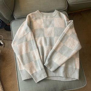Checkered crewneck sweater